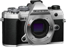 OM SYSTEM OM-5 tělo stříbrné OM SYSTEM OM-5 tělo stříbrné